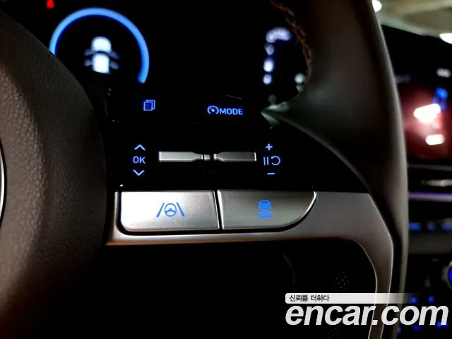 Hyundai AVANTE Inspiration — Фото автомобиля 6