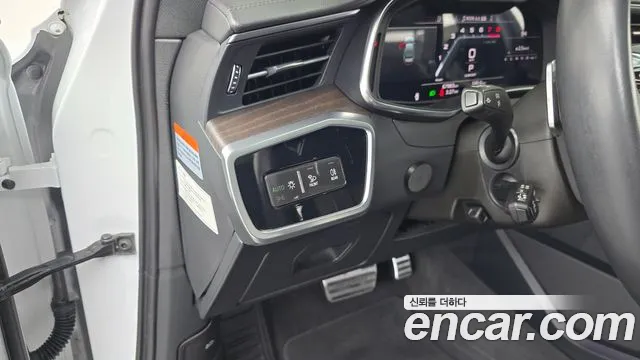 Audi A6 C8 — Фото автомобиля 28