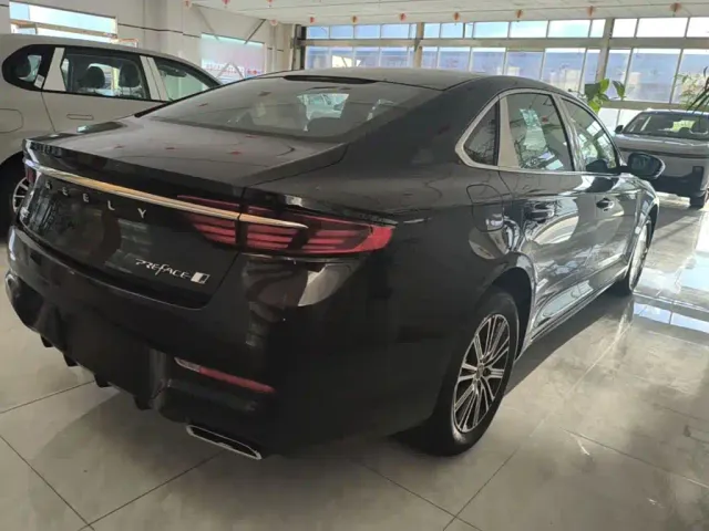 Geely Xingrui — Фото автомобиля 6