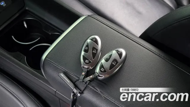 Hyundai Grandeur Grandeur (GN7) 3.5 LPG 2WD (Такси) — Фото автомобиля 8