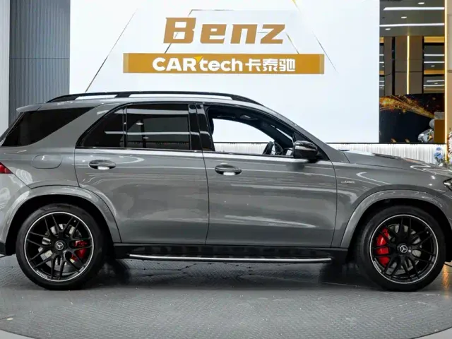 Mercedes-Benz GLE-Class AMG — Фото автомобиля 4
