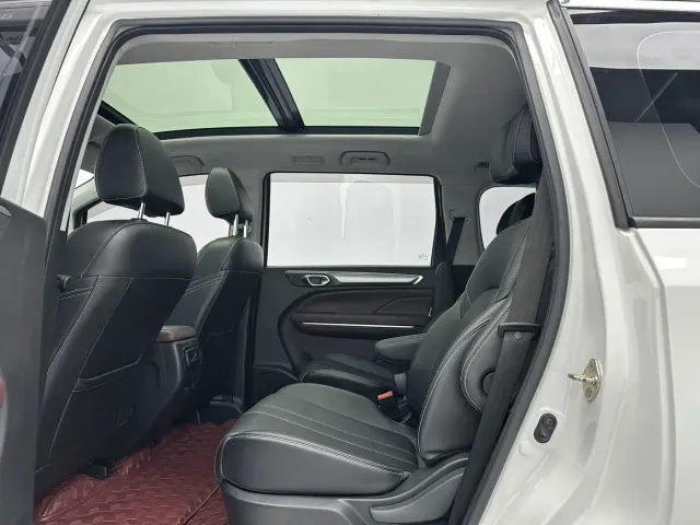 GAC Trumpchi M6 — Фото автомобиля 6