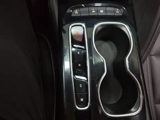 Buick Envision Plus — Фото автомобиля 13