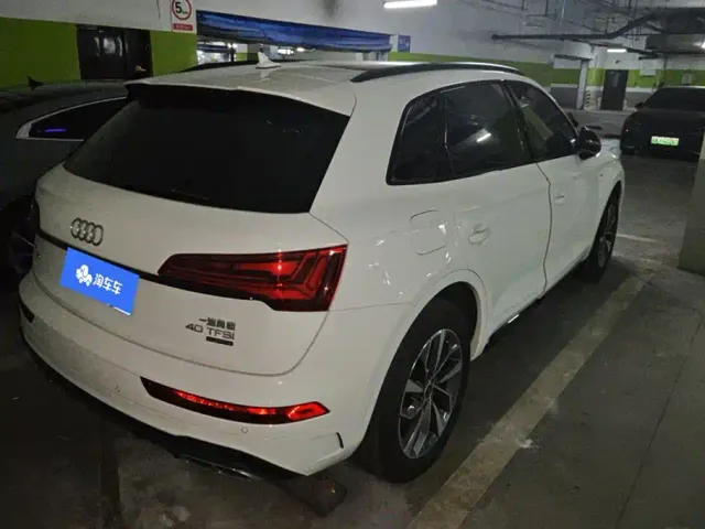 Audi Q5L — Фото автомобиля 3