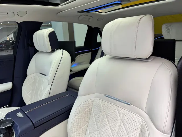 Hongqi Guoya — Фото автомобиля 8