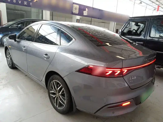 BYD Qin PLUS — Фото автомобиля 22