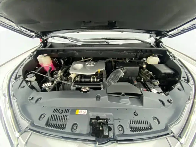 Toyota Highlander — Фото автомобиля 13