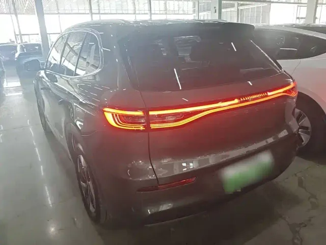 Geely Galaxy E5 — Фото автомобиля 4