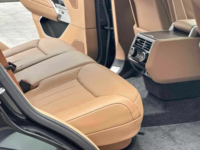 Land Rover Range Rover — Фото автомобиля 11