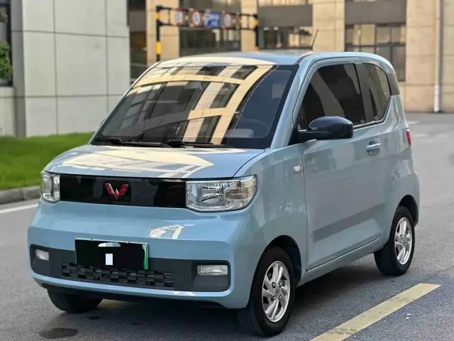 Фотография автомобиля — Wuling Hongguang Mini EV
