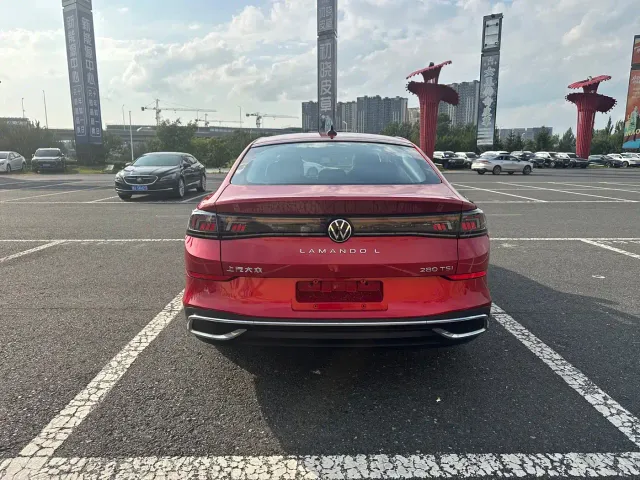 Volkswagen Lamando — Фото автомобиля 7