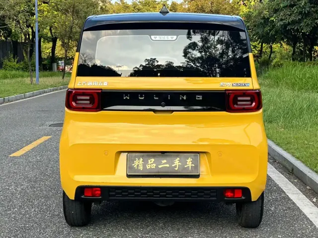 Wuling Hongguang Mini EV — Фото автомобиля 9