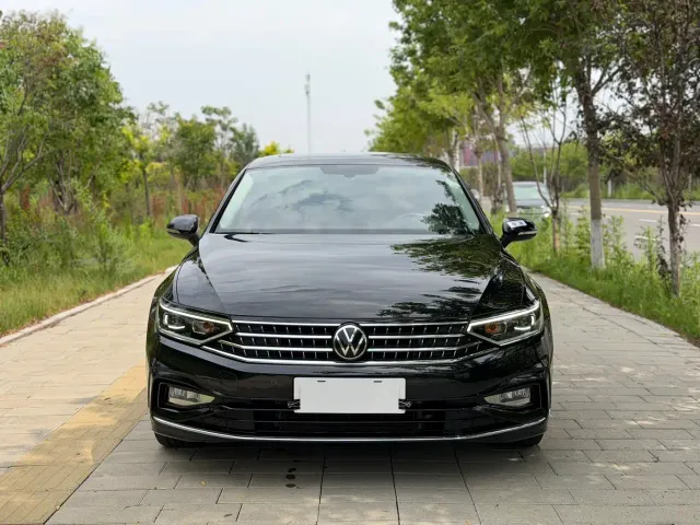 Volkswagen Magotan — Фото автомобиля 2