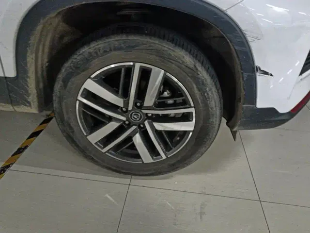 Changan CS75 — Фото автомобиля 6