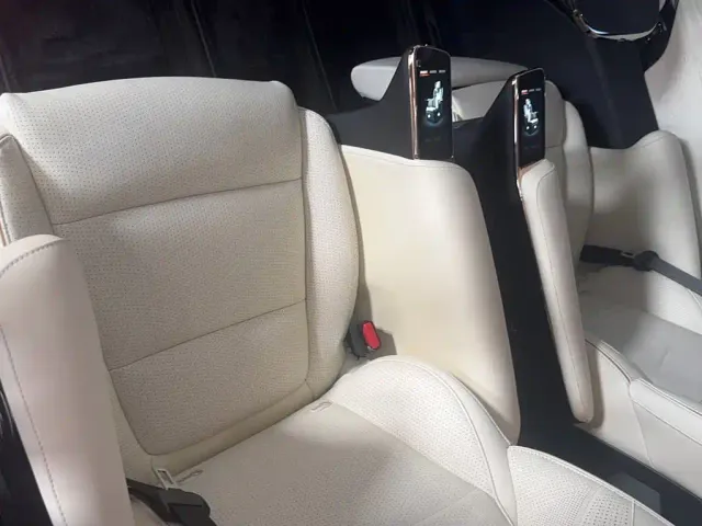 GAC Trumpchi E9 — Фото автомобиля 21