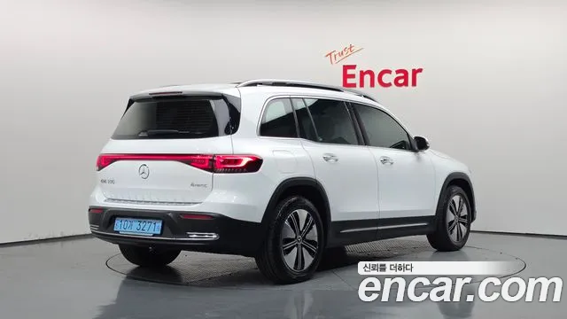 Mercedes-Benz EQB X243 — Фото автомобиля 2