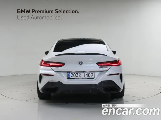 BMW 8-Series — Фото автомобиля 4