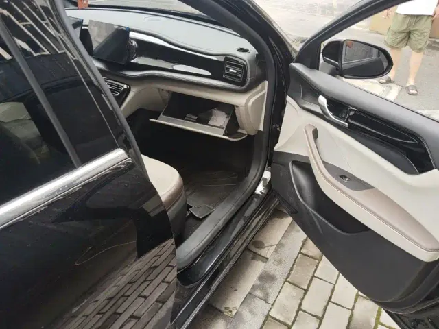 BYD Qin PLUS — Фото автомобиля 18