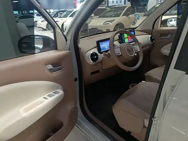 Wuling Hongguang Mini EV — Фото автомобиля 15