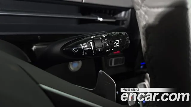 Hyundai Staria Staria 4WD Lounge 7 мест — Фото автомобиля 30