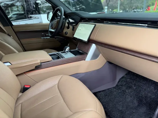 Land Rover Range Rover — Фото автомобиля 3