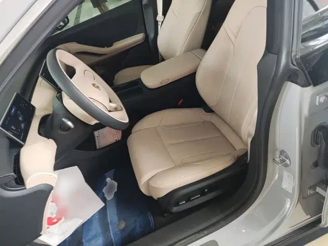 Nio ET5 Touring — Фото автомобиля 10