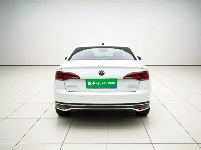Volkswagen Bora — Фото автомобиля 5