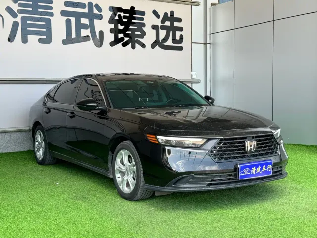 Honda Accord — Фото автомобиля 3
