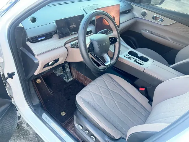 Chery Tiggo 8 PLUS — Фото автомобиля 4