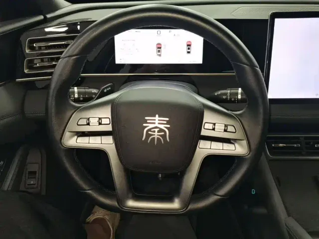 BYD Qin L — Фото автомобиля 10