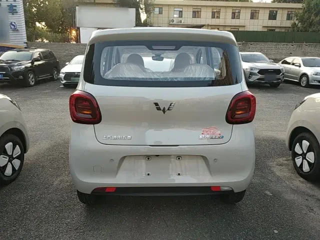 Wuling Hongguang Mini EV — Фото автомобиля 5