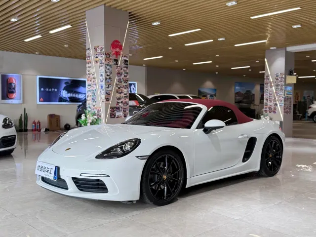 Фотография автомобиля — Porsche 718