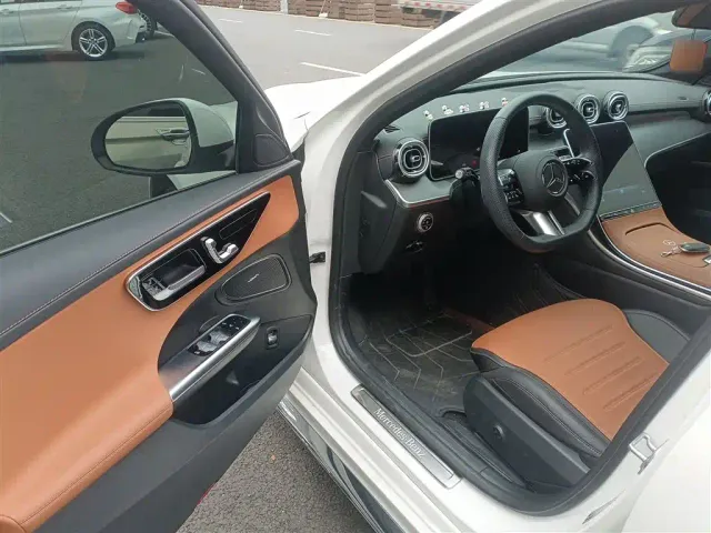 Mercedes-Benz C-Class — Фото автомобиля 11