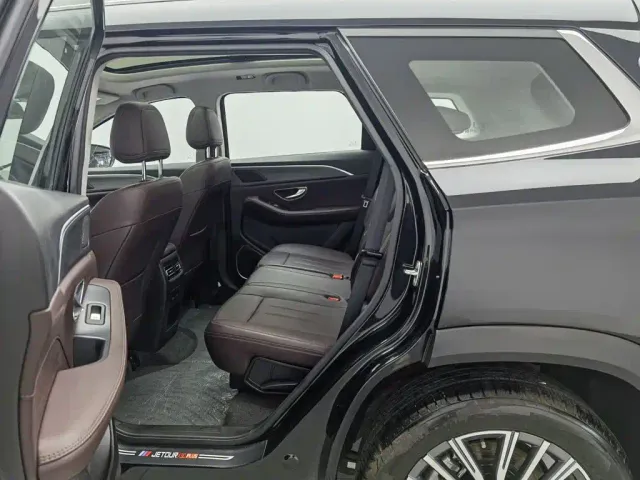 Jetour X90 Plus — Фото автомобиля 15