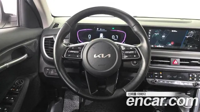 Kia Seltos Бензин 1.6 турбо 2WD — Фото автомобиля 14