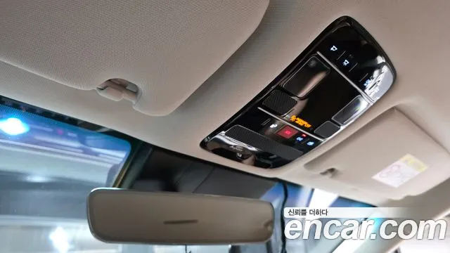 Hyundai Grandeur GN7 — Фото автомобиля 18