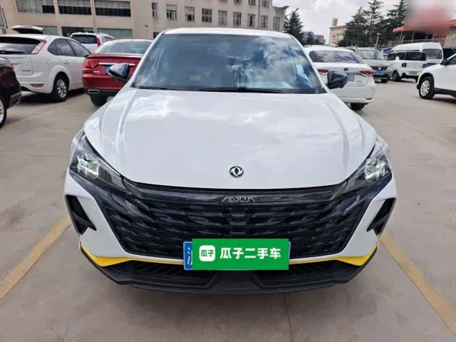 Dongfeng Yixuan — Фото автомобиля 2