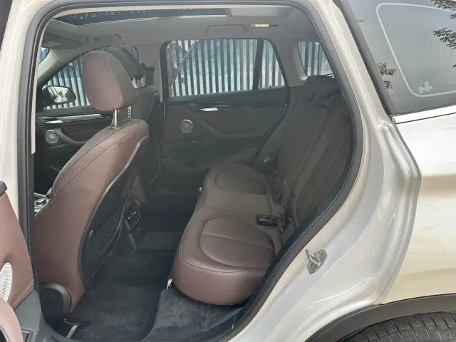 BMW X1 — Фото автомобиля 5