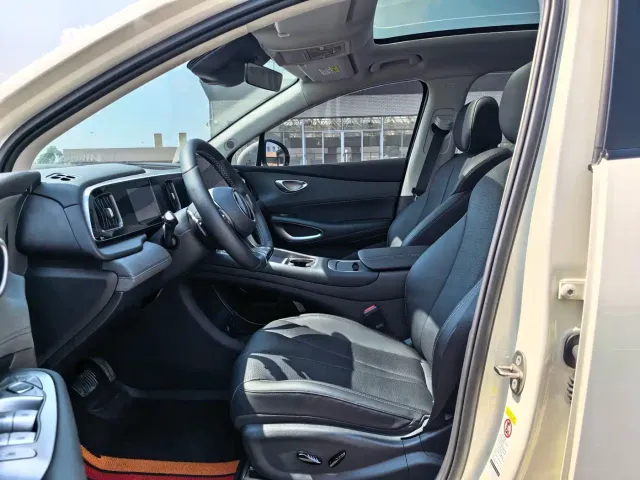 BYD Sealion 05 EV — Фото автомобиля 16