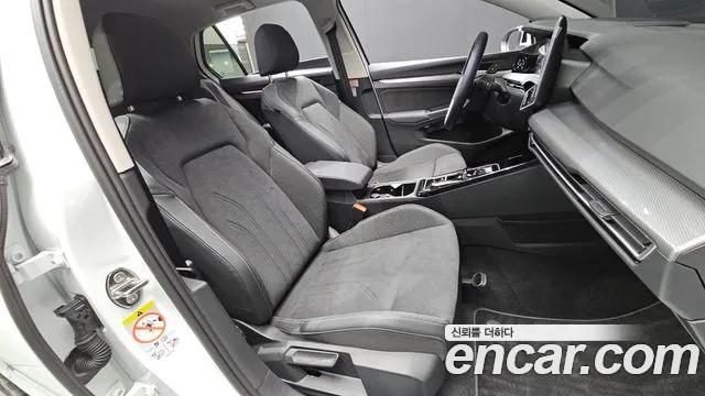 Volkswagen Golf Golf 8 поколение 2.0 TDI Prestige — Фото автомобиля 11