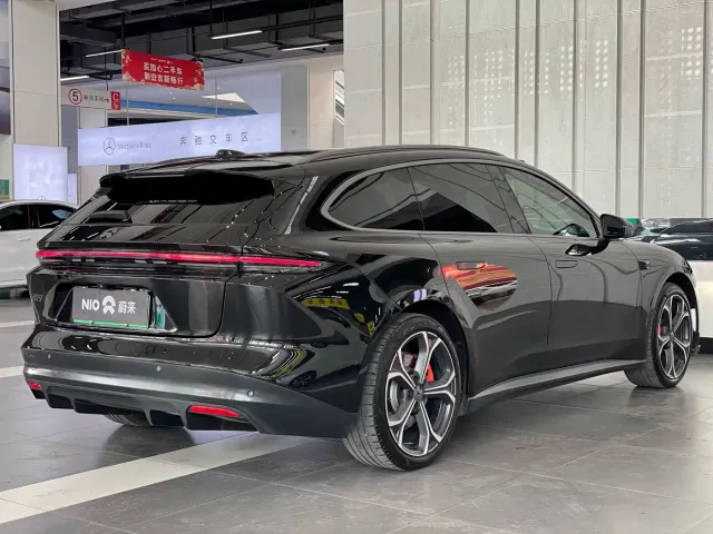 Nio ET5 Touring — Фото автомобиля 4