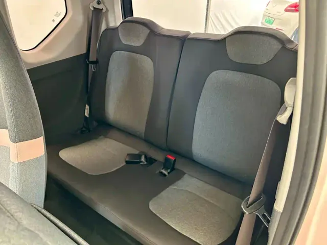 Wuling Hongguang Mini EV — Фото автомобиля 7