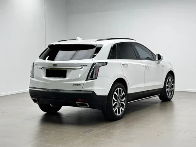 Cadillac XT5 — Фото автомобиля 5