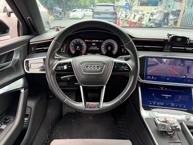 Audi A6L — Фото автомобиля 14