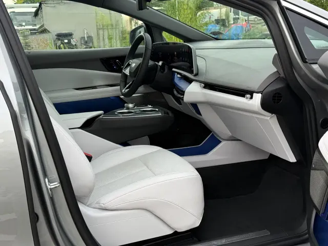 Cadillac Optiq — Фото автомобиля 10