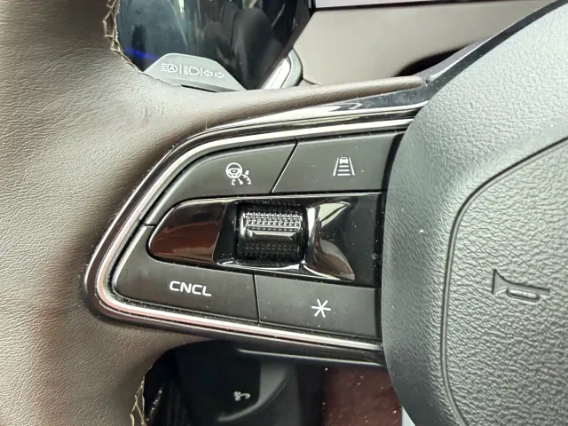 Geely Xingyue L — Фото автомобиля 18