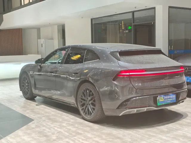Qi Jing Opening Realm Sedan — Фото автомобиля 3