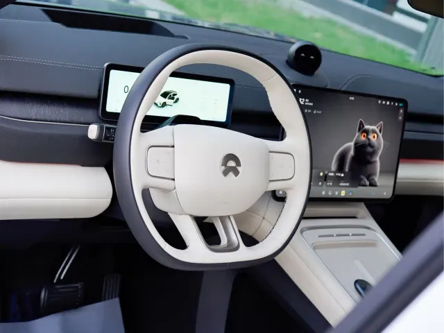 Nio EC6 — Фото автомобиля 10