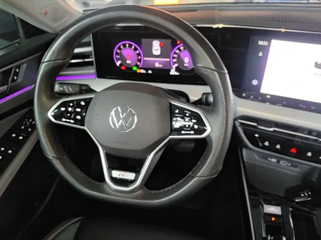 Volkswagen Lamando — Фото автомобиля 10