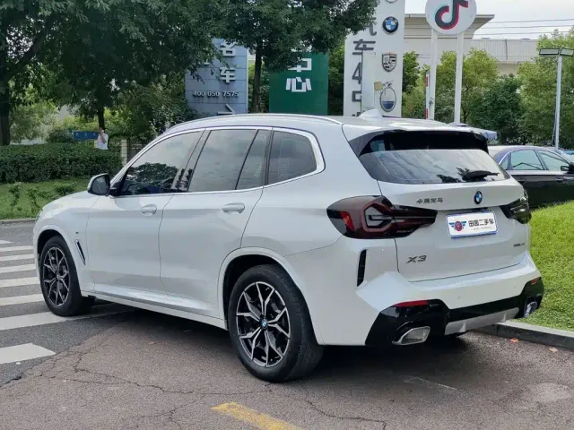 BMW X3 — Фото автомобиля 4